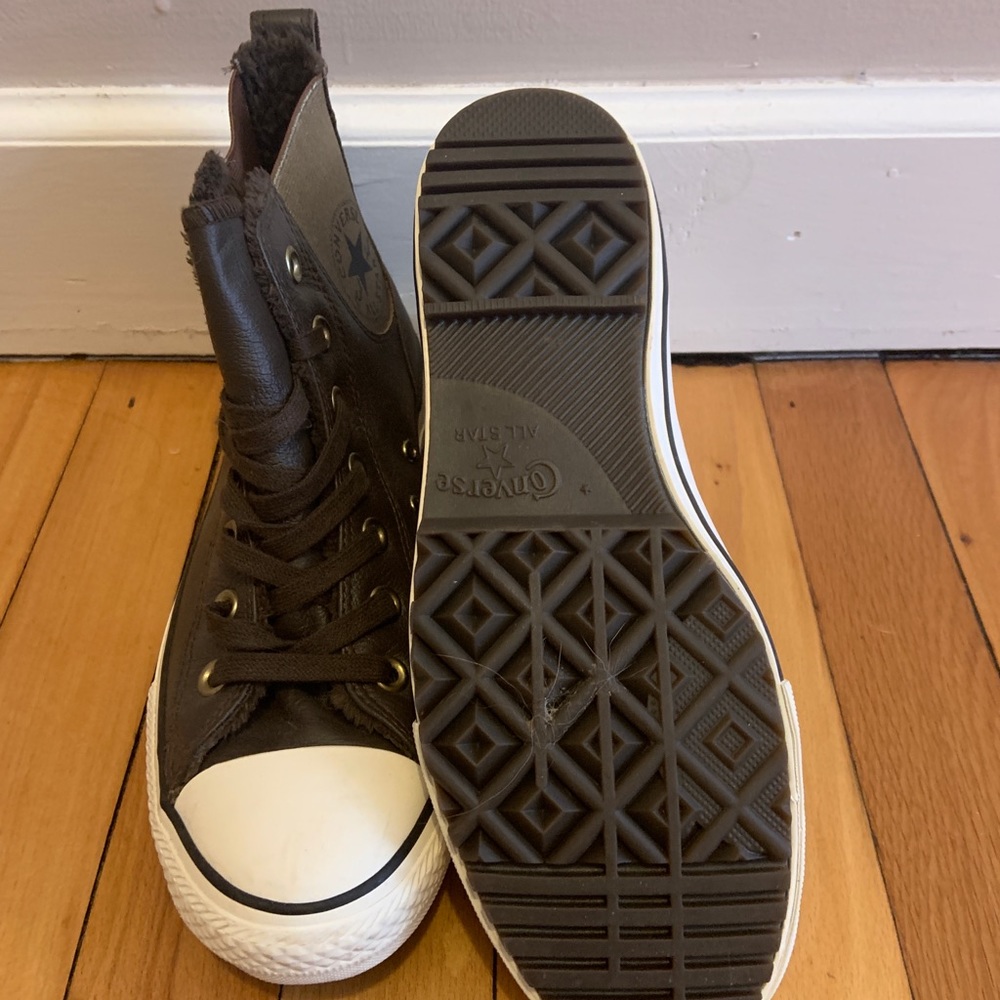 Sneakers - Picture 3 of 3